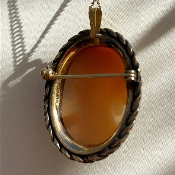 12K Gold Filled Carved Cameo Brooch Pendant Necklace - Picture 5 of 6